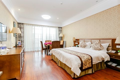 威宁天居草海度假酒店