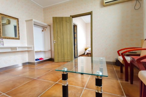 盖州鸿翔商务宾馆(盖州火车站店)