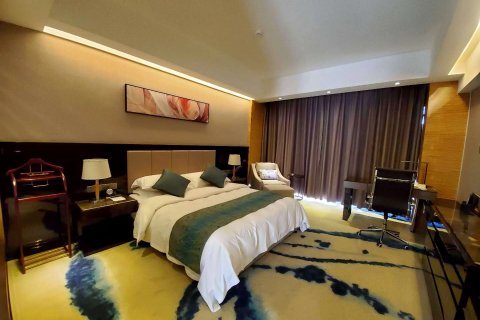 会泽德城华美达酒店