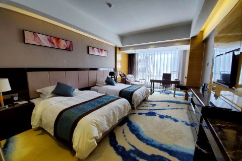 会泽德城华美达酒店