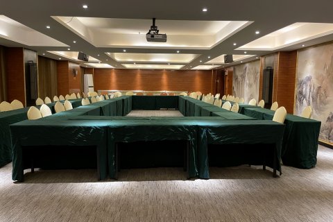 九五豪泰酒店(紫云店)