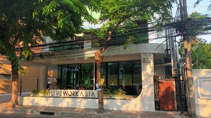 LiveWorkAsia(LiveWorkAsia)