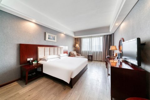 回禾酒店(上饶高铁站万力时代店)