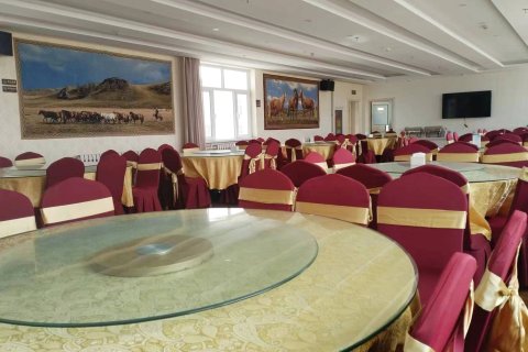 西乌旗草原印象商务酒店