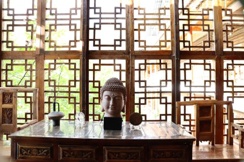 看云去·湖景度假庄园(泸沽湖格姆女神山索道店)