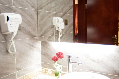 兴化裕华花园酒店