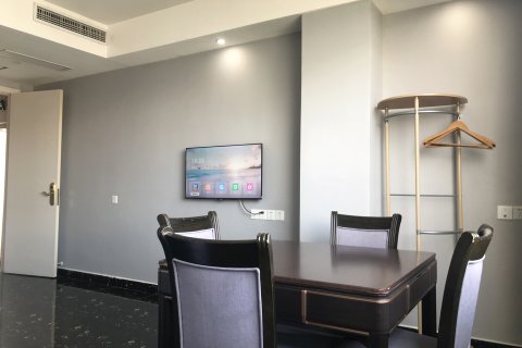 橙子酒店(赣州信丰火车站店)