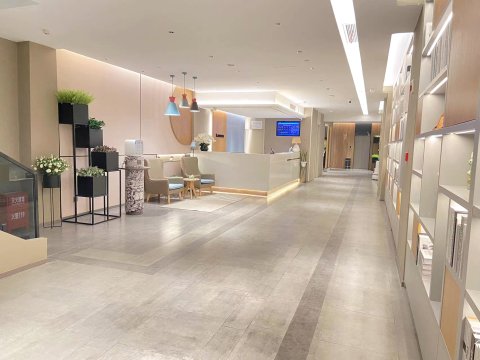 如家酒店(铜川新区市政府斯正街店)