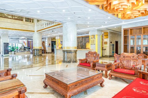 富丽华国际酒店