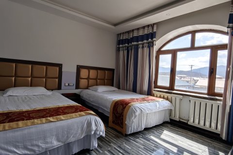 五常凤凰山栖凤楼大酒店