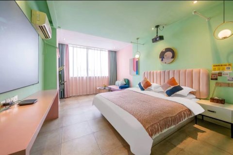 蔓菲酒店(南宁广西大学东门店)