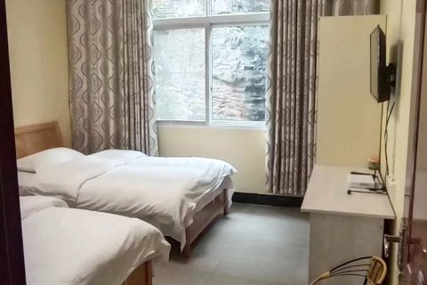 建始硒谷园农家乐