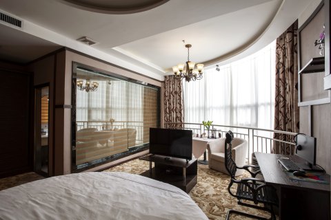 云锦酒店(库尔勒天百购物中心店)