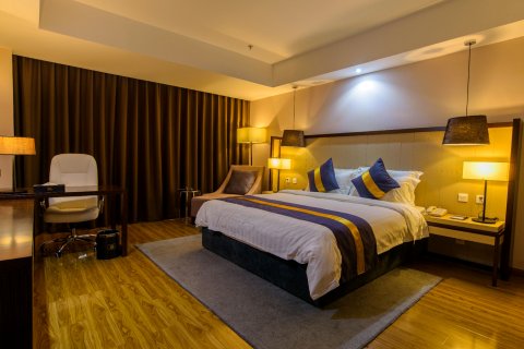 武汉明德酒店(沌口体育中心江汉大学店)