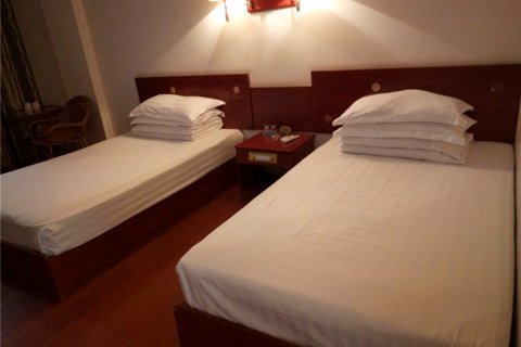 石屏南源宾馆(汇源路分店)