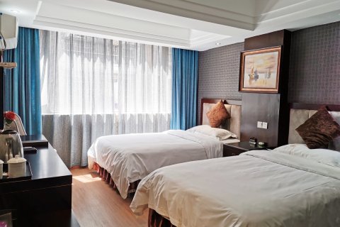 坤龙商务酒店(乐至县政府店)