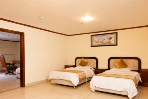 江湾海景大酒店(骑楼老街海南大学店)