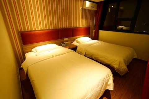 射洪梦游仙境主题酒店