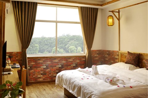 张家界集结号公馆