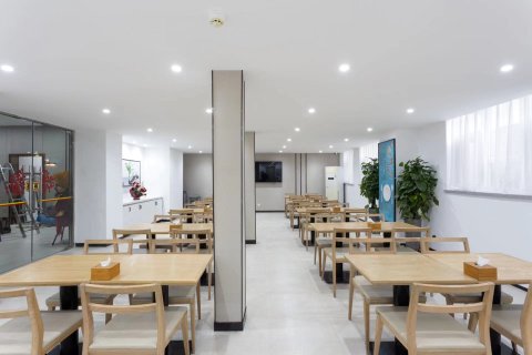 速8酒店(大连开发区金马路店)