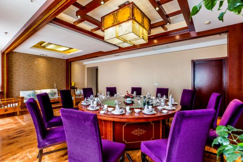 丰宁宾馆(县政府店)