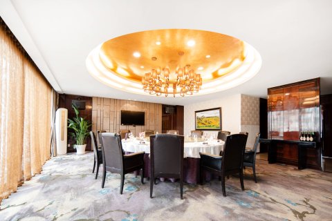 中航翔通游艇会酒店(青岛奥帆中心五四广场店)