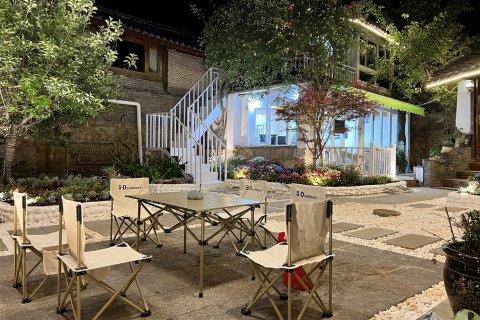 丽江束河听松观云客栈