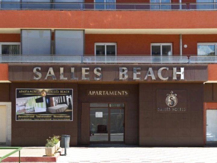 塞勒斯海滩酒店(Sallés Beach)