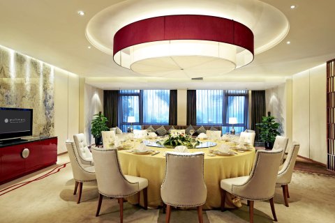 厦门宝龙铂尔曼大酒店