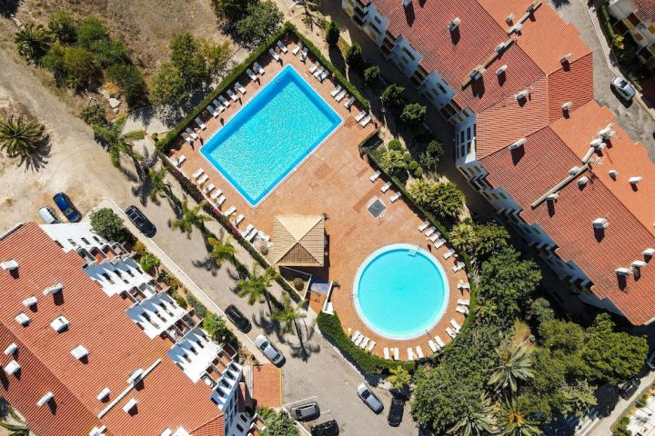 金塔莫尔加多 - 图里斯提可蒙特达艾拉酒店(Quinta do Morgado - Apartamentos Turisticos Monte Da Eira)