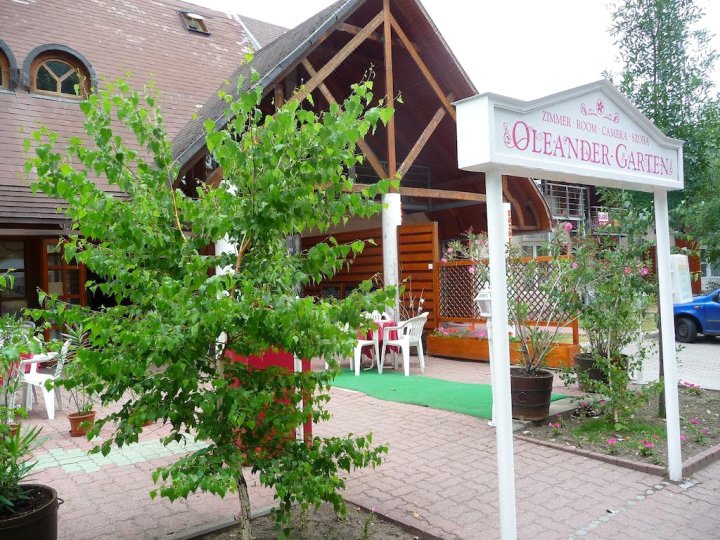 夹竹桃住宿加早餐旅馆(Oleander B&B)