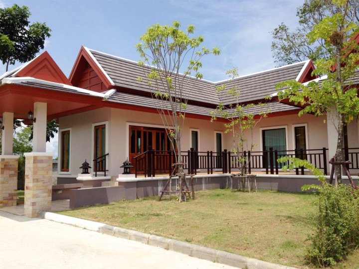 泰提普之家度假村(Ban Thaithip Resort)
