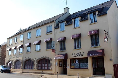 儿洛利森林酒店(A l'Orée de la Forêt)