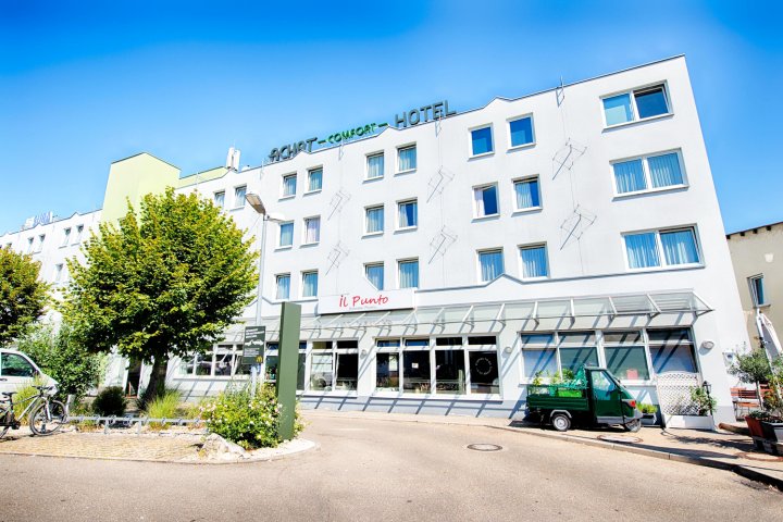 司徒加特楚丰豪仁 ACHAT 酒店(Achat Hotel Stuttgart Zuffenhausen)