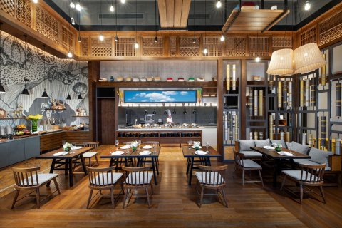 迪庆月光城英迪格酒店