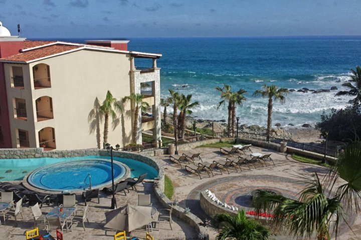 Exclusive Ocean View Family Suite Cabo San Lucas