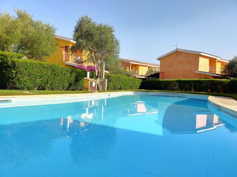 charming villa Borgo dei Giunchi seasonal pool Portopino