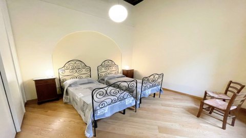 Duomo Apt with Spectacular Terrace - Sleeps 6