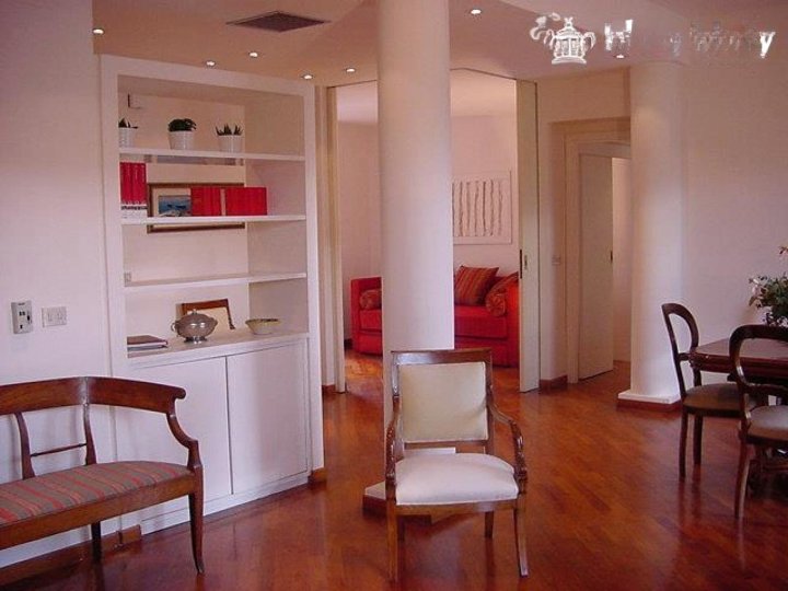 Popolo Rome in Rome with 2 Bedrooms and 2 Bathrooms