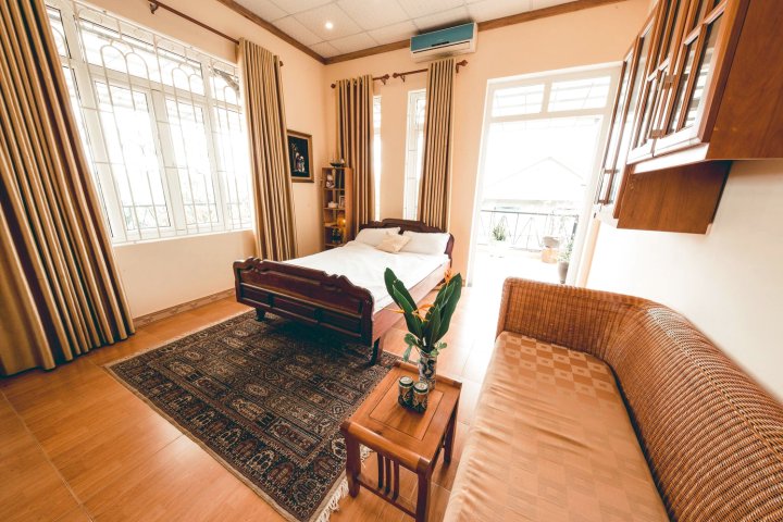 山坡民宿Hue - 顶层公寓(Hillside Homestay Hue - Top Apartment)