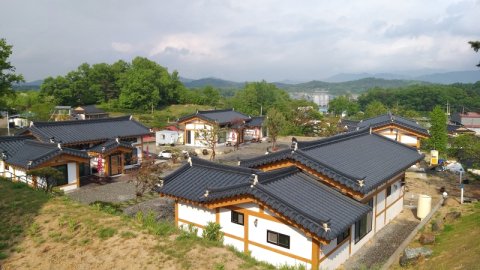Cheongju Yegung Hanok Village Pension