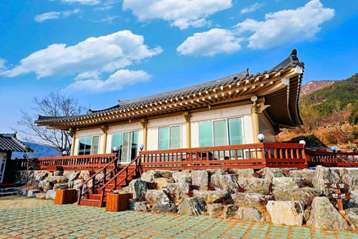 顺天比颂旅馆(Suncheon Bisong Pension)