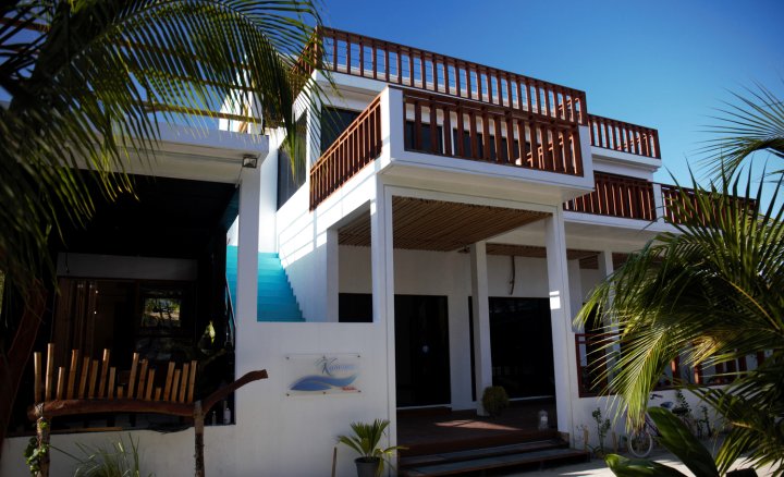 Master Suite Family Room with Views to The Ocean