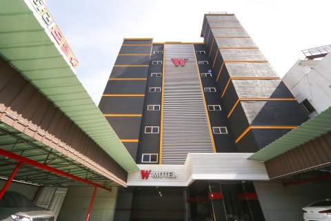 Mungyeong Hotel W