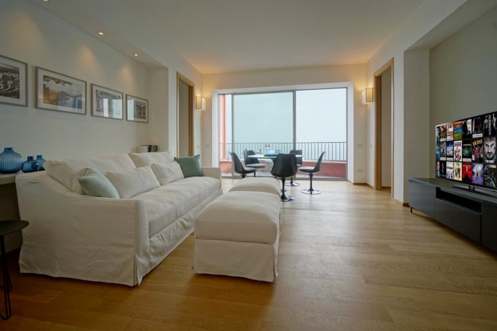 Luxury Apt Near the Center of Taormina