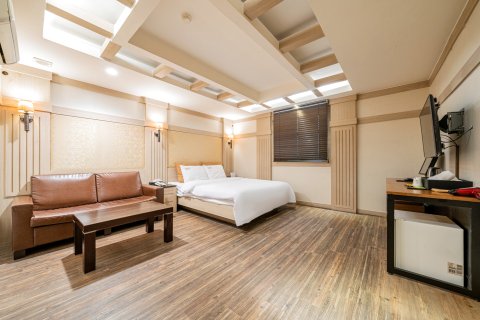 秃山万人亭酒店(Hotel Valentine Doksan)