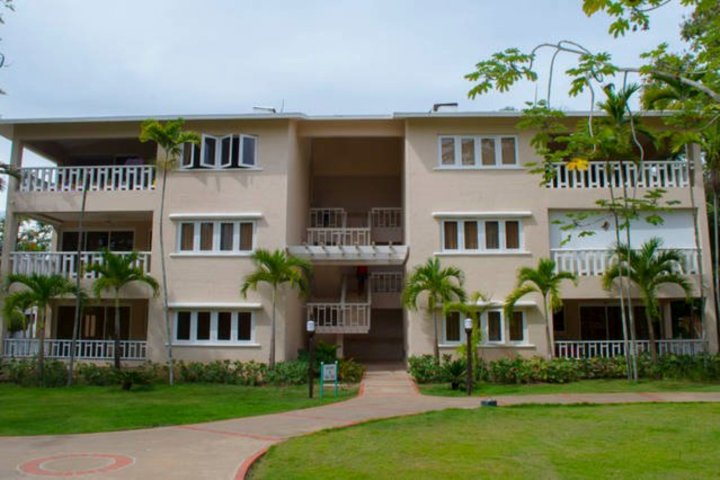 Apartment Monocal in Boca Chica