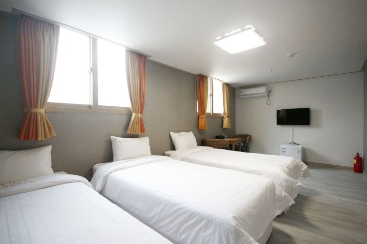 SSpace民宿(Yeosu Space Guest House)