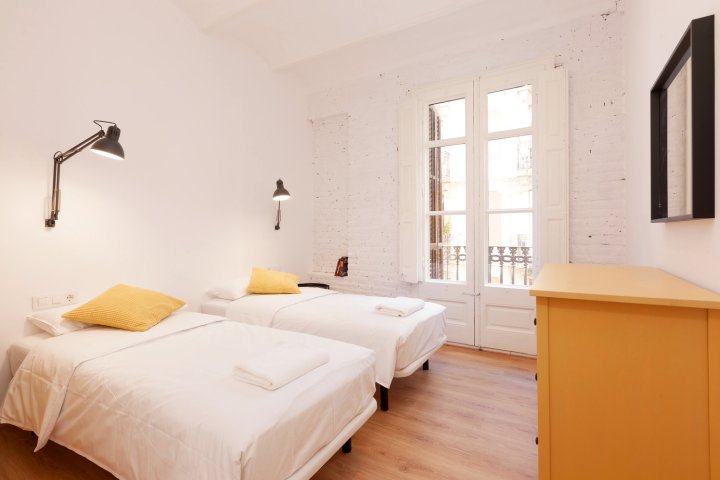 New 2-bedroom Apartment In Barceloneta