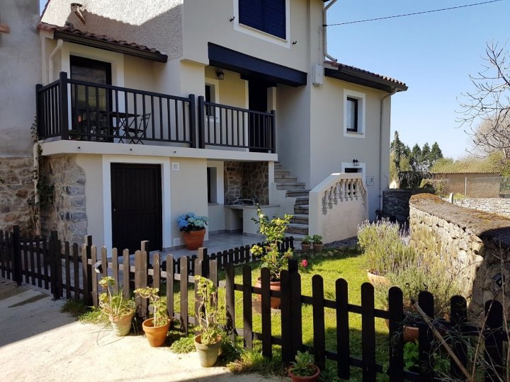 Casa Ribadevega En La Playa de Vega